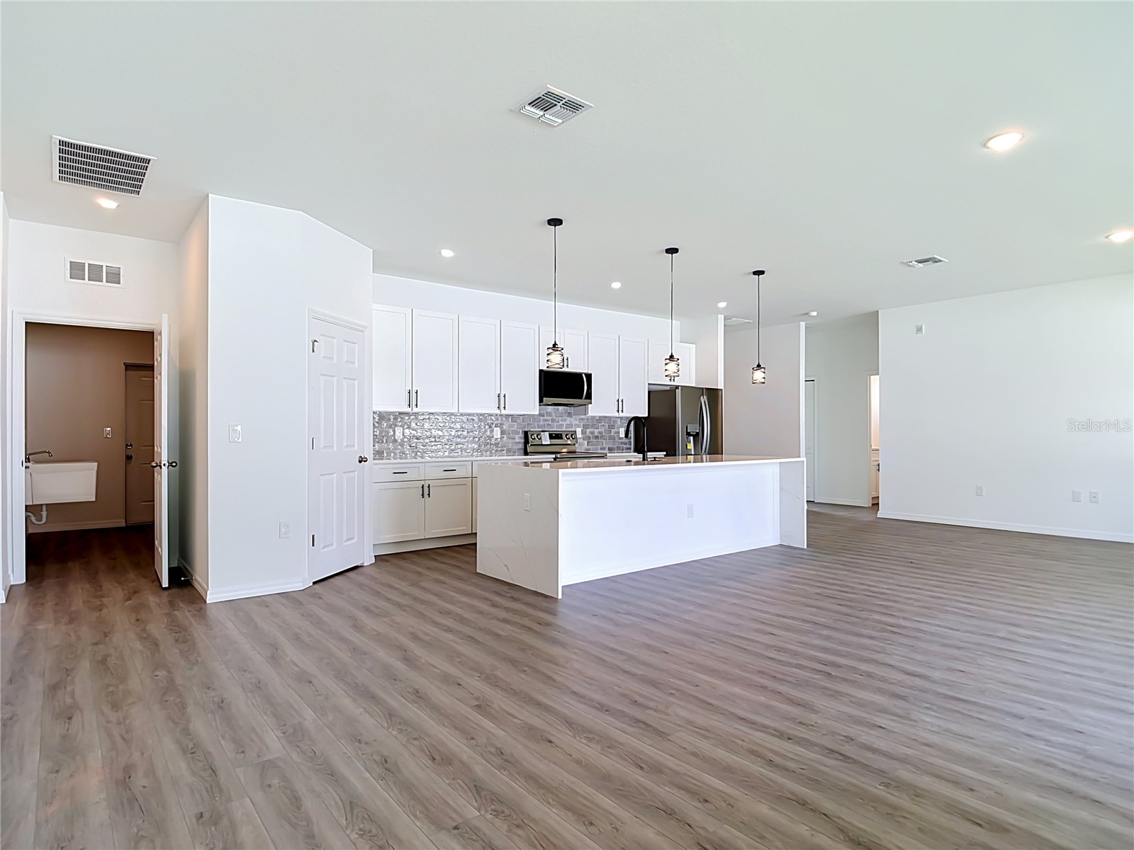 1081 Mccrory Street North Port FL 34286 O6422343 image23