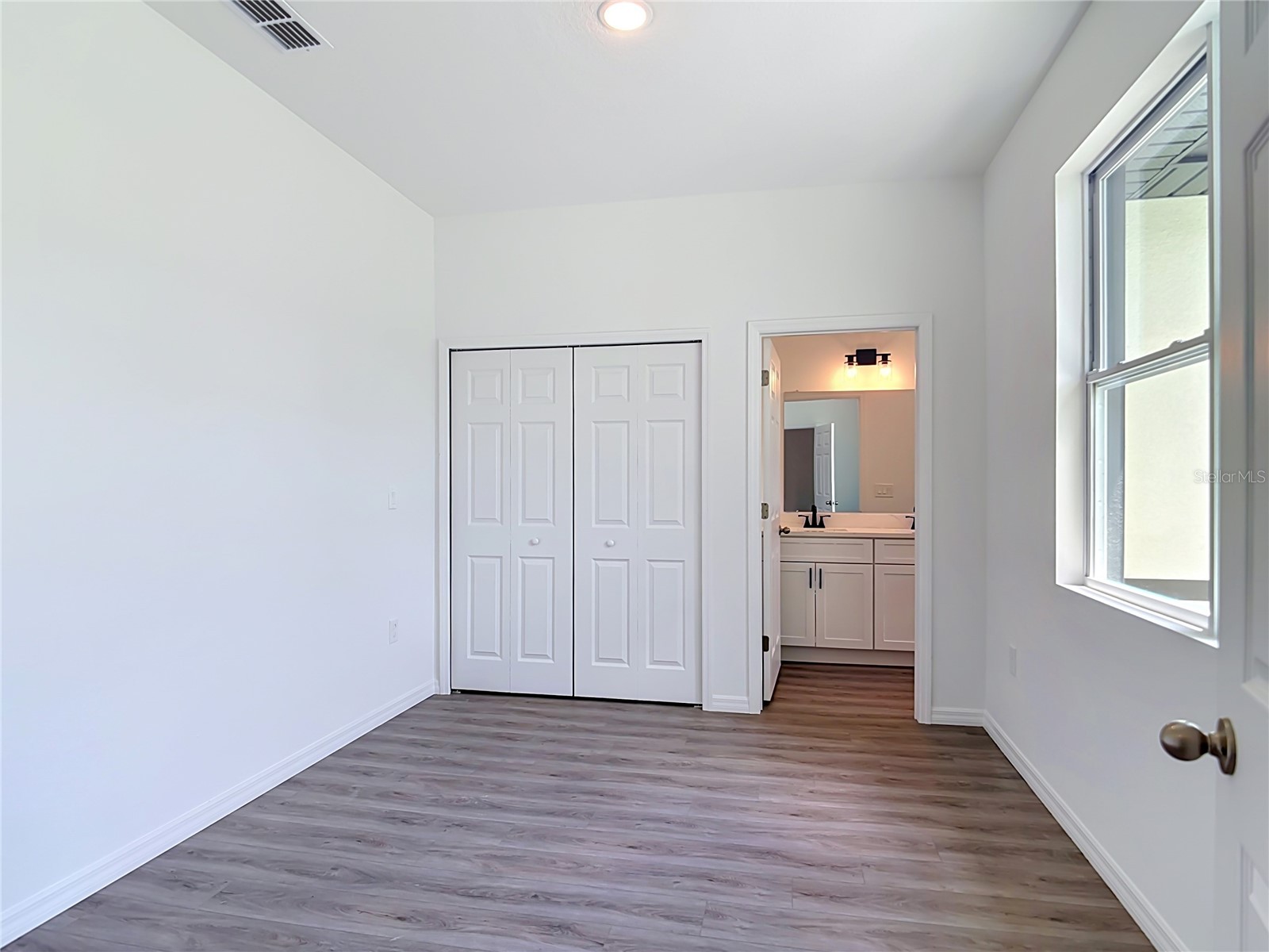 1081 Mccrory Street North Port FL 34286 O6422343 image34