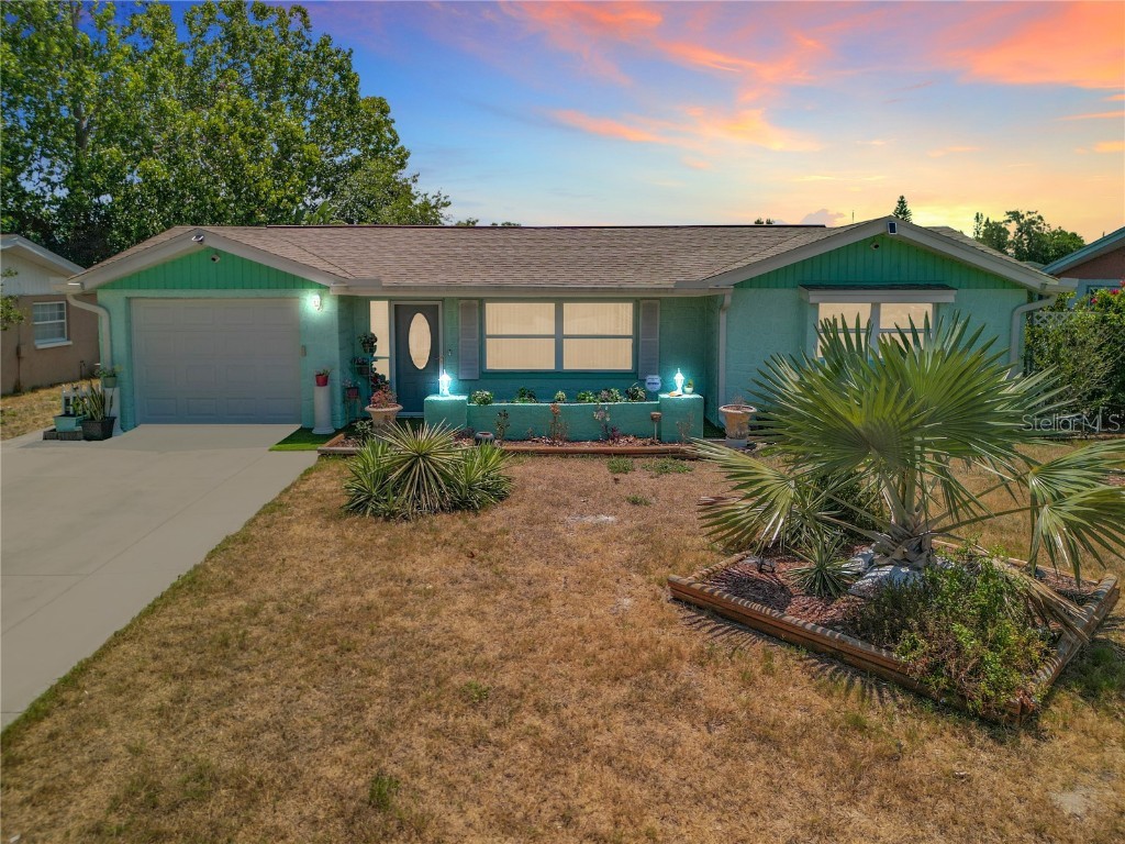 10810 Manchester Road Port Richey FL 34668 U8245526 image1