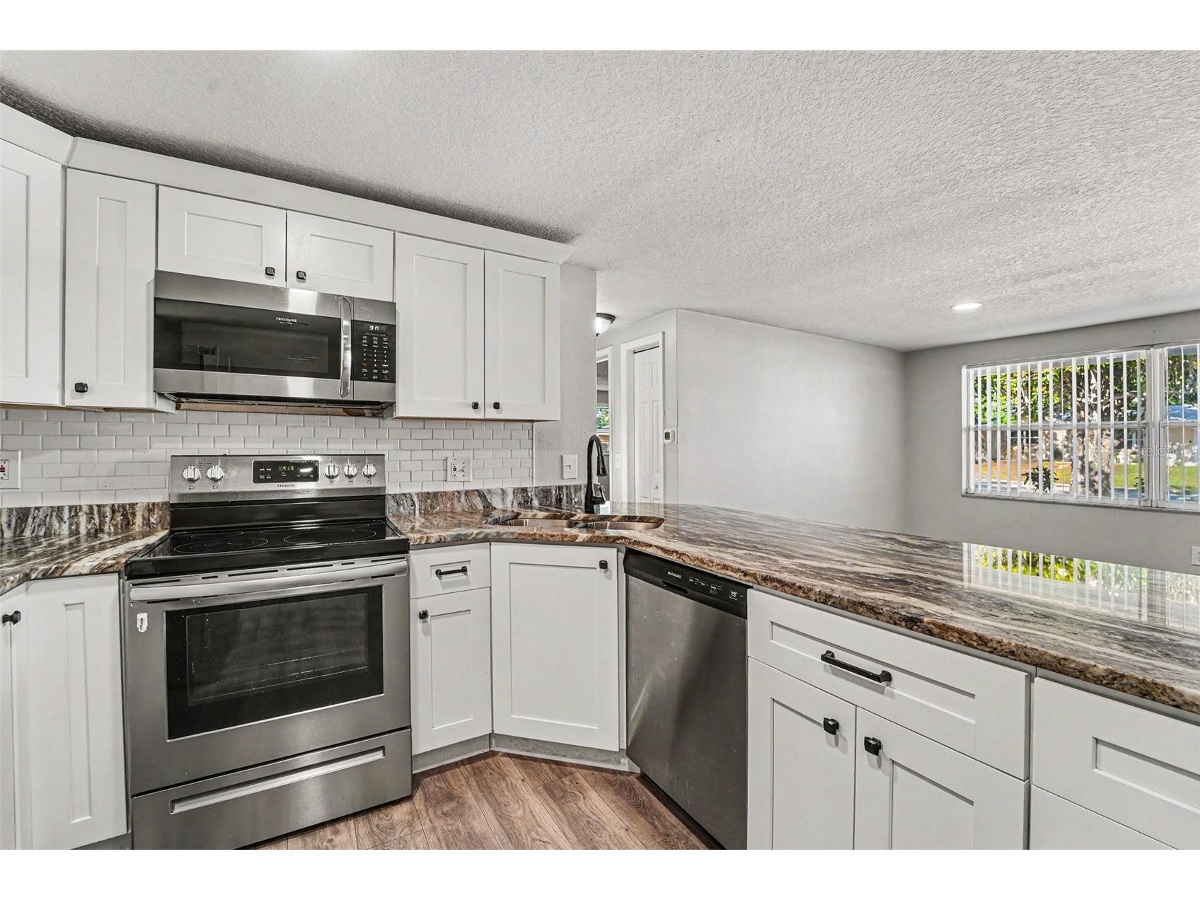 10810 Queens Road Port Richey FL 34668 O6409890 image6