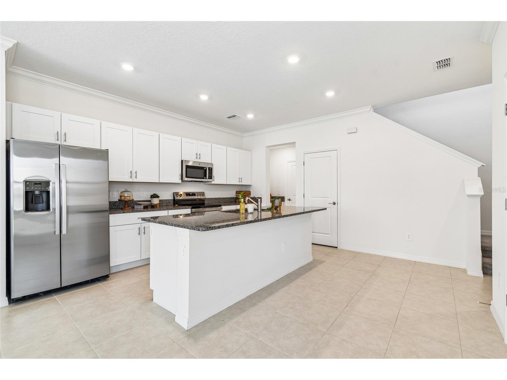 10811 Fowlers Bluff Court Tampa FL 33647 TB8475639 image4