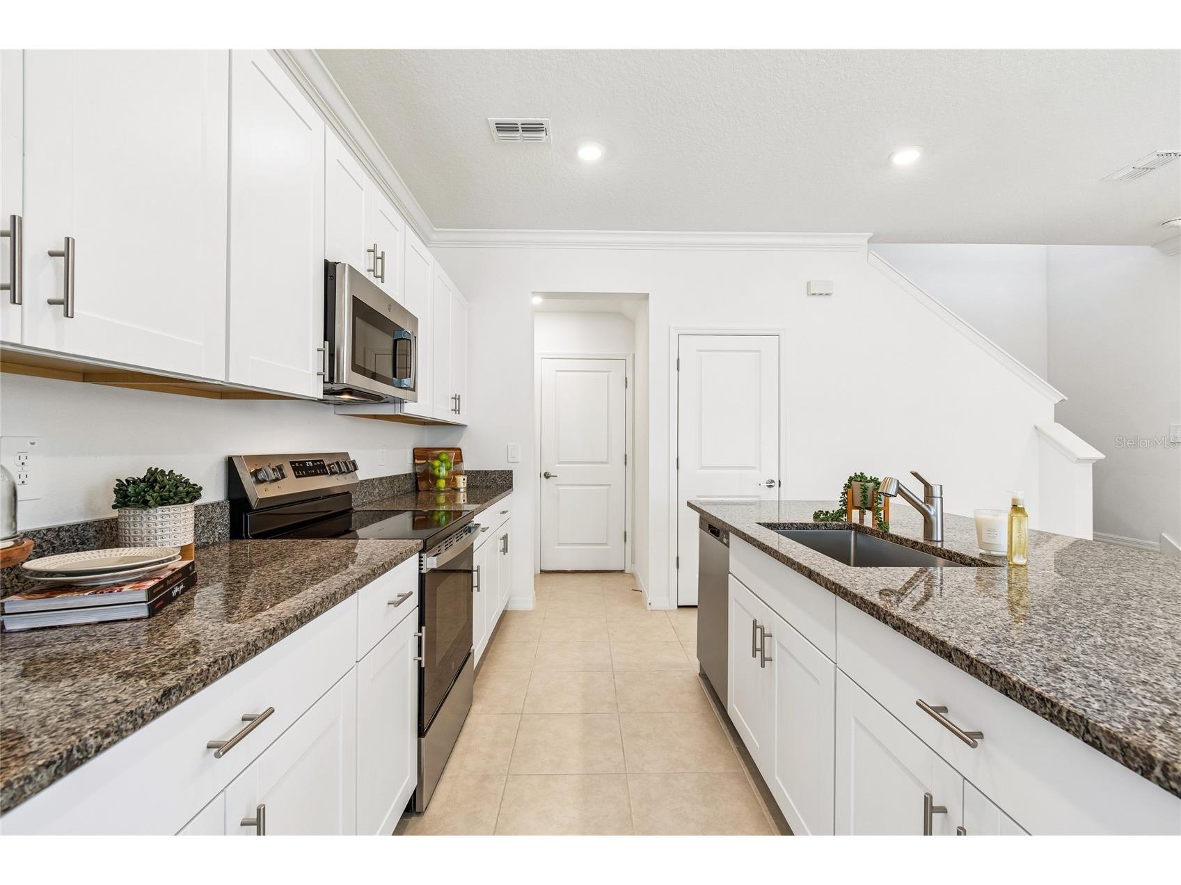 10811 Fowlers Bluff Court Tampa FL 33647 TB8475639 image9