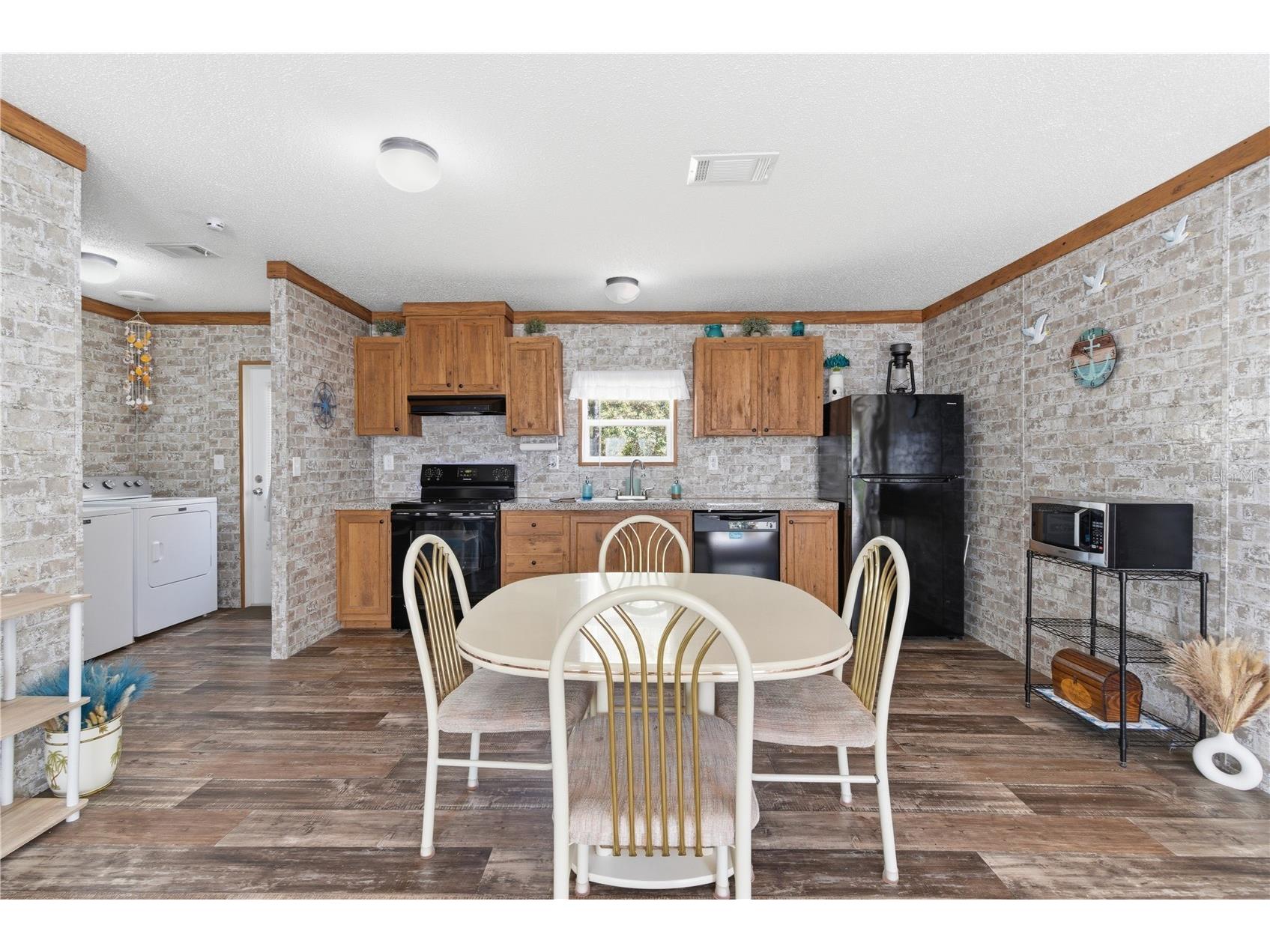 10811 NE 57th Street Bronson FL 32621 OM720597 image6