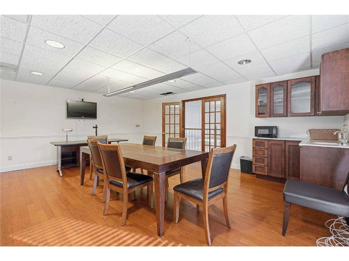 10812 Gandy Boulevard N Saint Petersburg FL 33702 TB8449347 image25