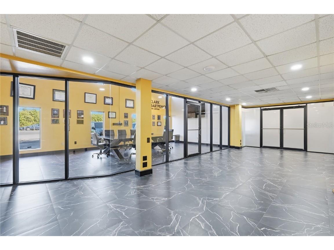 10812 Gandy Boulevard N Saint Petersburg FL 33702 TB8449347 image7