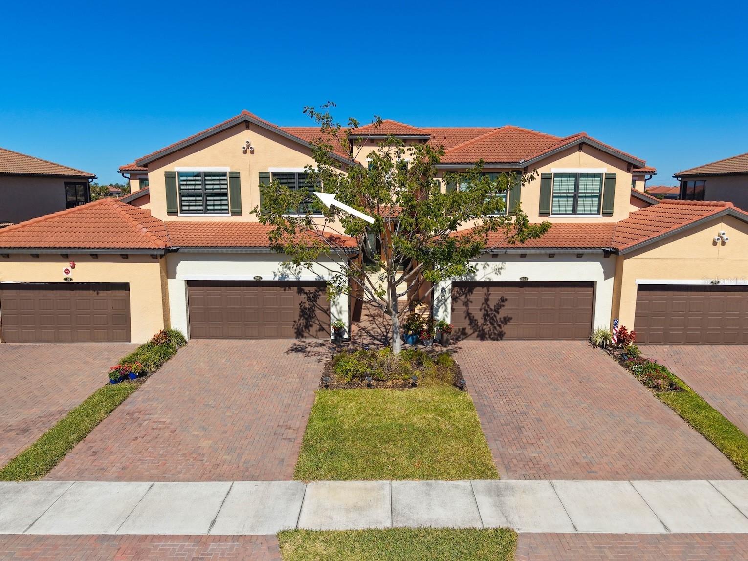 10812 Tarflower Drive #201 Venice FL 34293 C7521670 image2