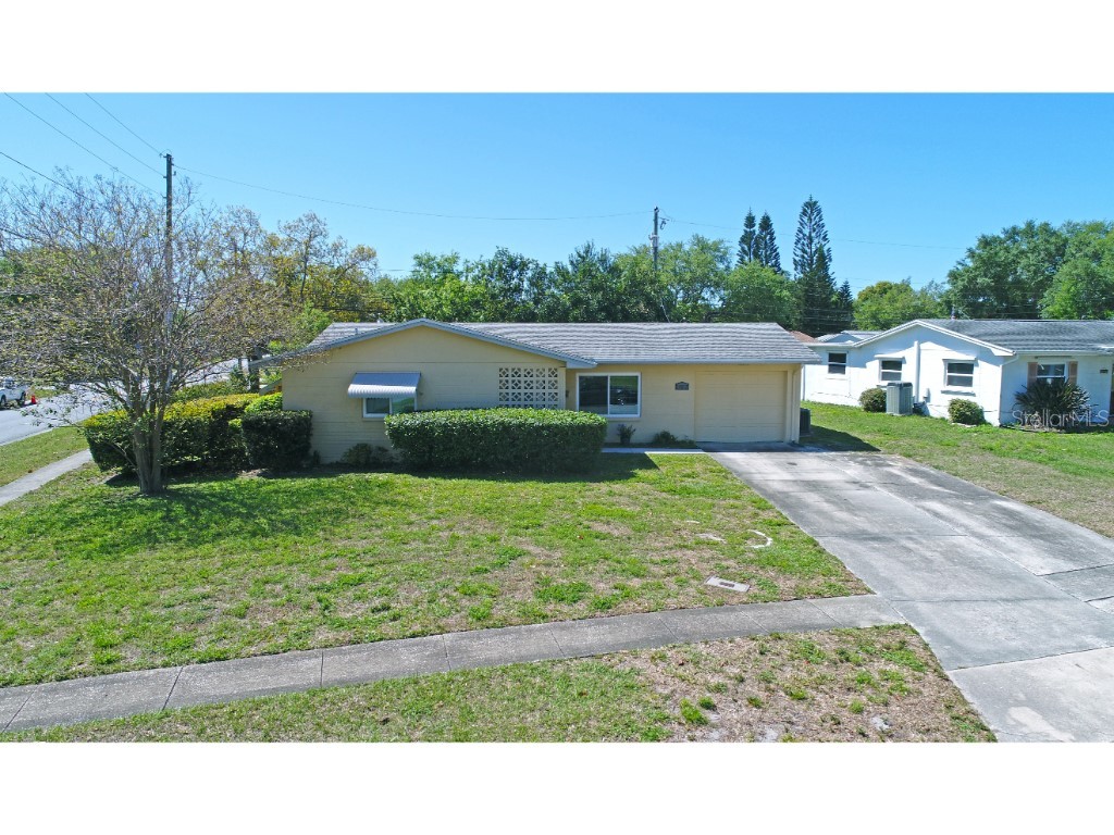 10812 Temple Avenue Seminole FL 33772 U8157031 image1