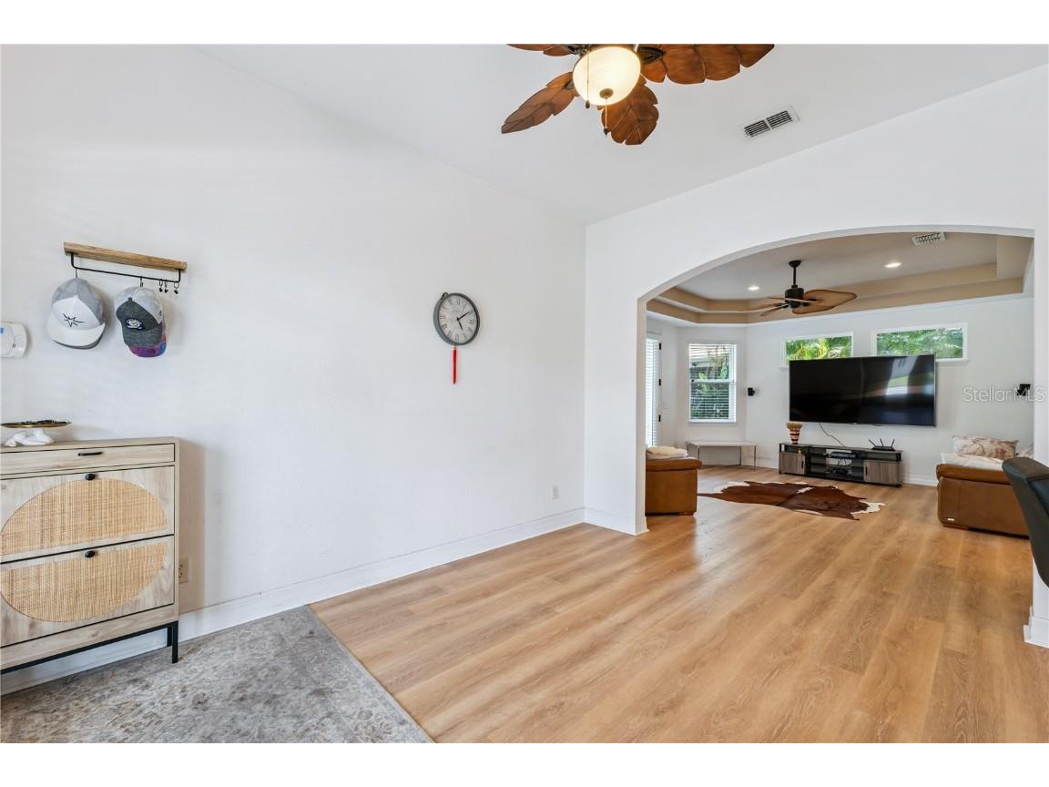 10813 Boca Club Court Seminole FL 33772 TB8413511 image9