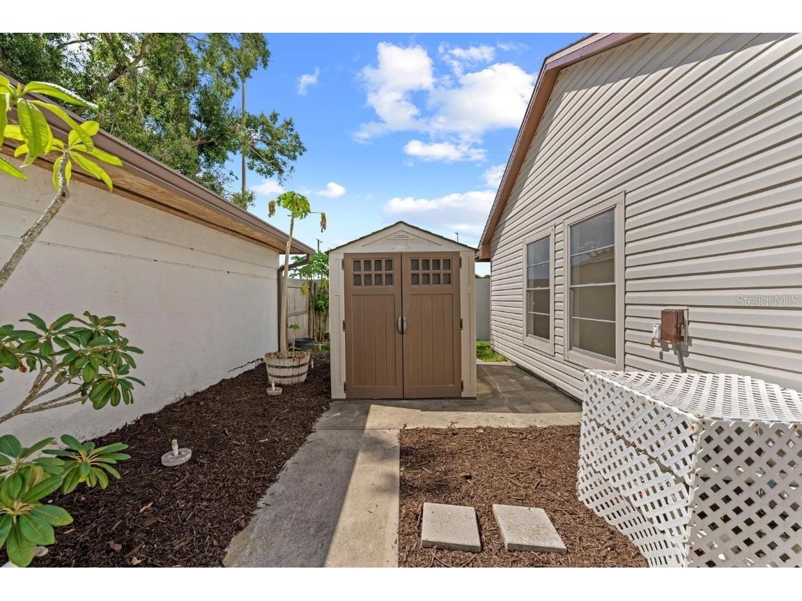 10813 Venice Circle Tampa FL 33635 TB8430947 image28