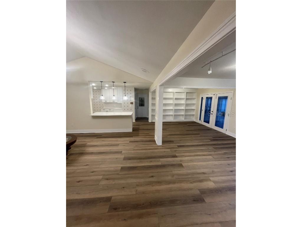 10813 Venice Circle Tampa FL 33635 TB8430947 image31