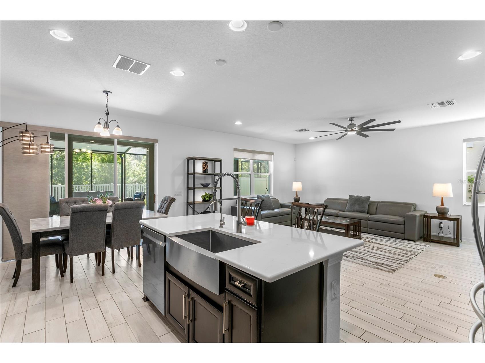 10813 Windswept Garden Way Tampa FL 33647 TB8489320 image14