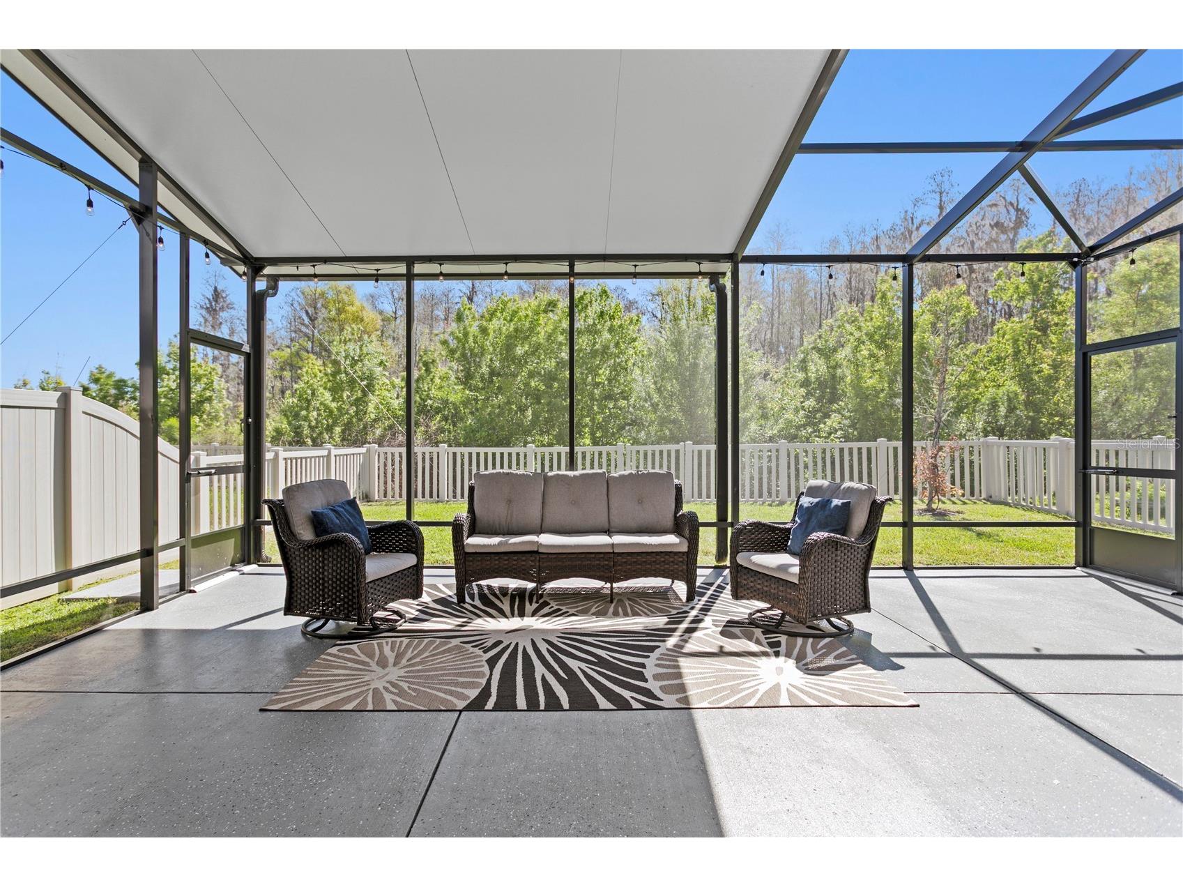 10813 Windswept Garden Way Tampa FL 33647 TB8489320 image37