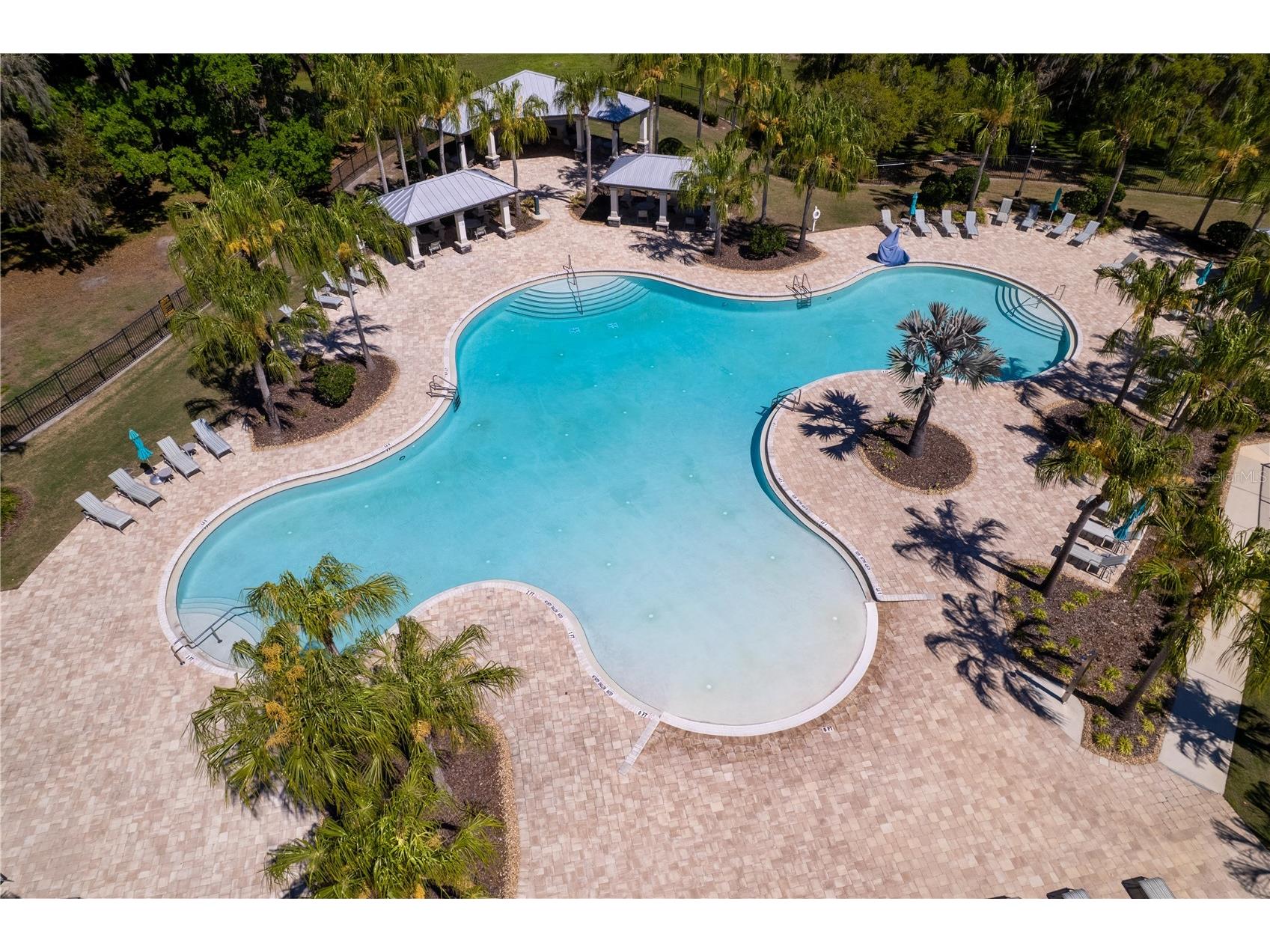 10813 Windswept Garden Way Tampa FL 33647 TB8489320 image45