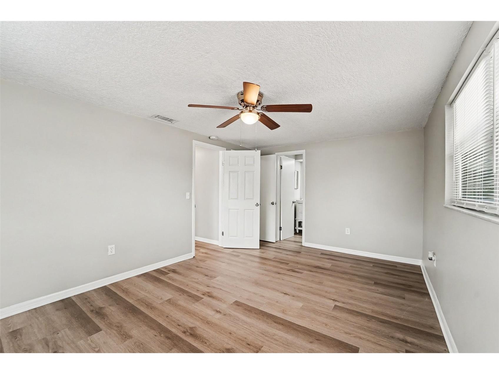10815 Leeds Road Port Richey FL 34668 O6405267 image10