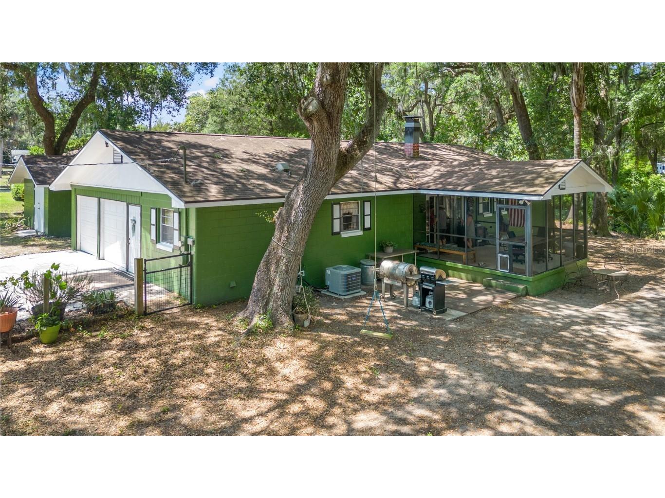 10815 SE 145th Place Summerfield FL 34491 - LAKE WEIR CANALS OM656921 image1