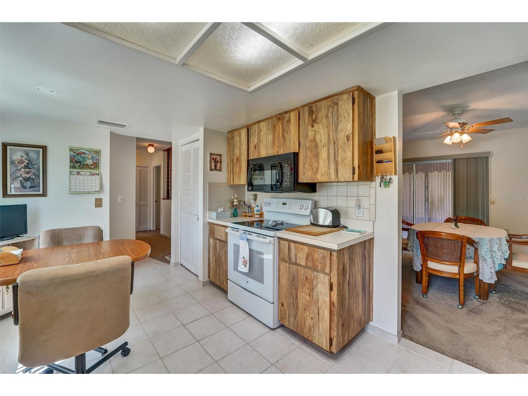 10815 Teer Lane Port Richey FL 34668 W7887633 image12