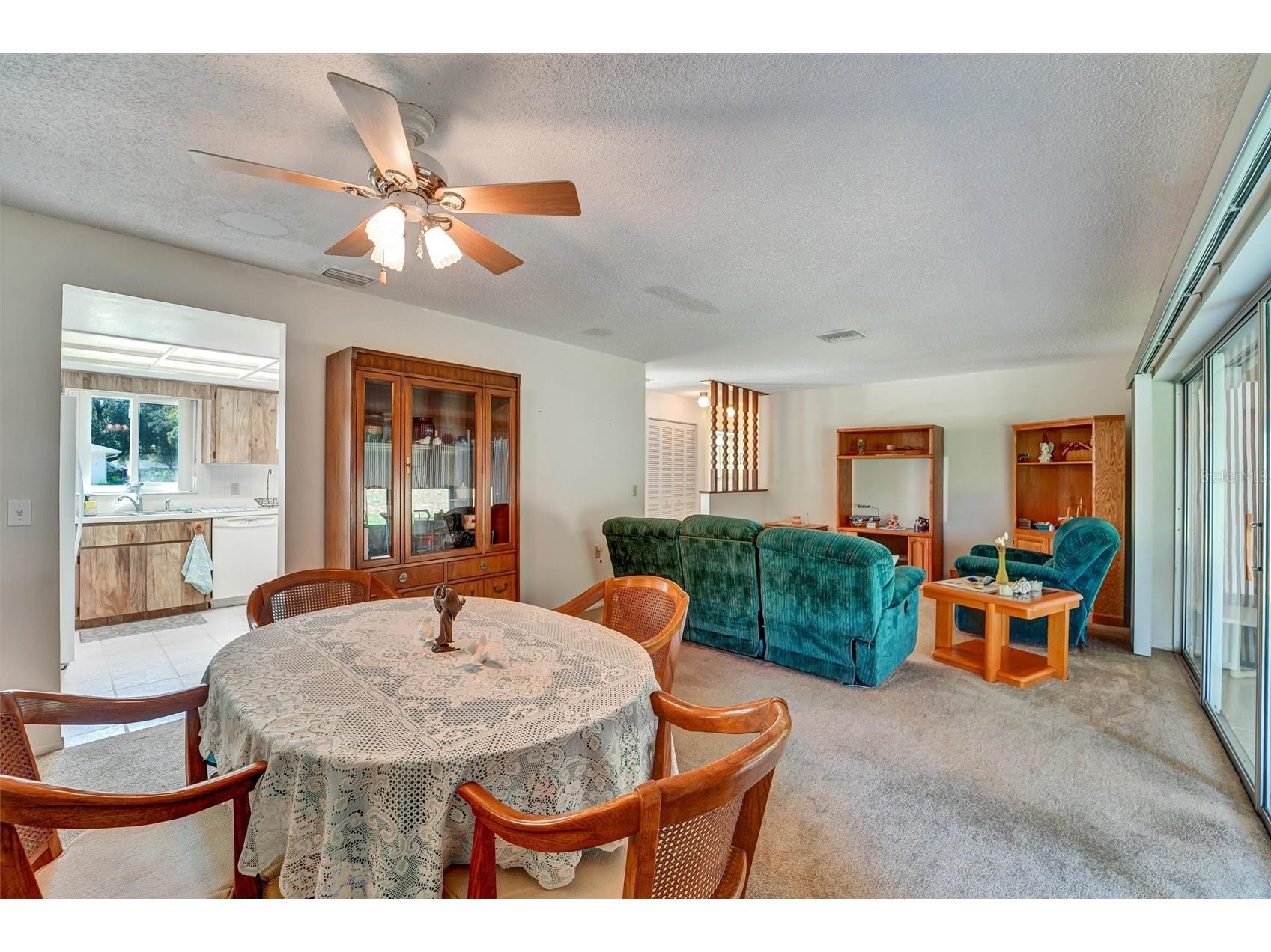 10815 Teer Lane Port Richey FL 34668 W7887633 image8