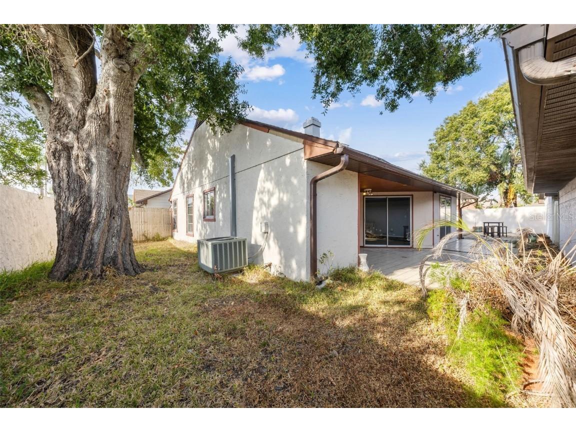 10815 Venice Circle Tampa FL 33635 TB8449720 image34