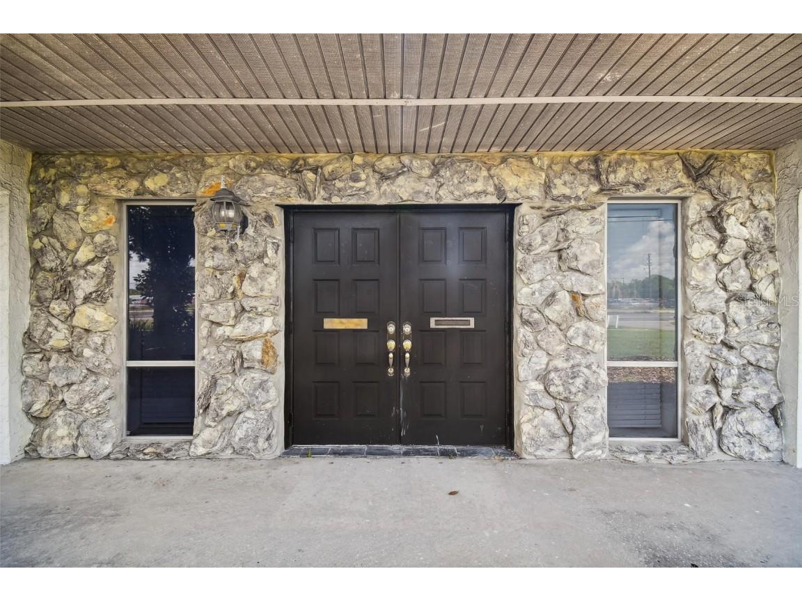 10816 Us Highway 19 Port Richey FL 34668 W7847307 image1