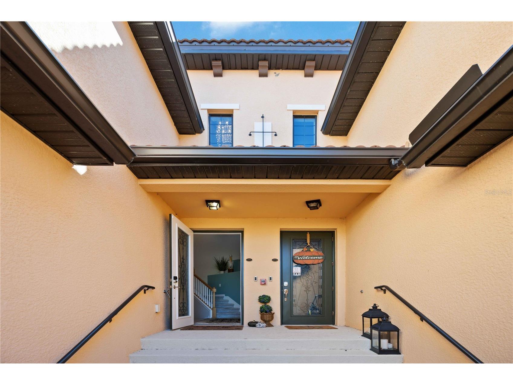 10817 Tarflower Drive #201 Venice FL 34293 D6146608 image1