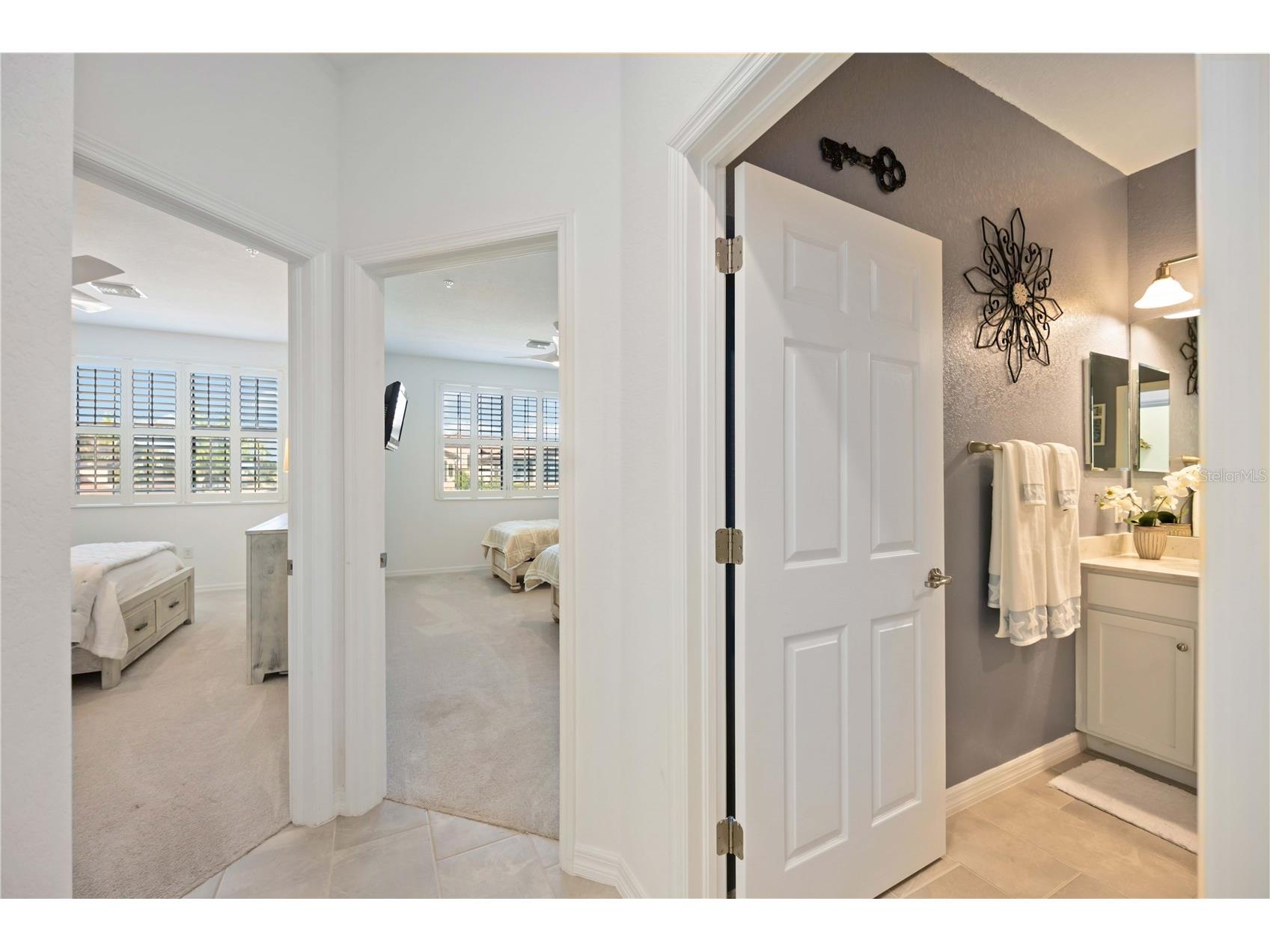 10817 Tarflower Drive #201 Venice FL 34293 D6146608 image17