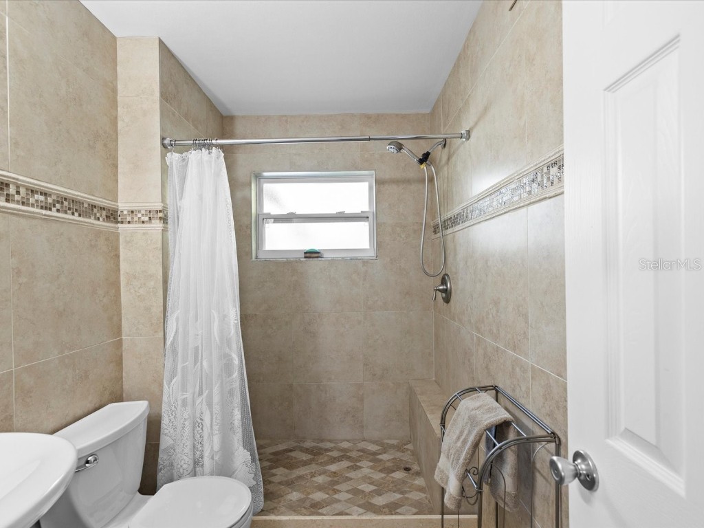 10819 86th Avenue Seminole FL 33772 TB8462258 image14