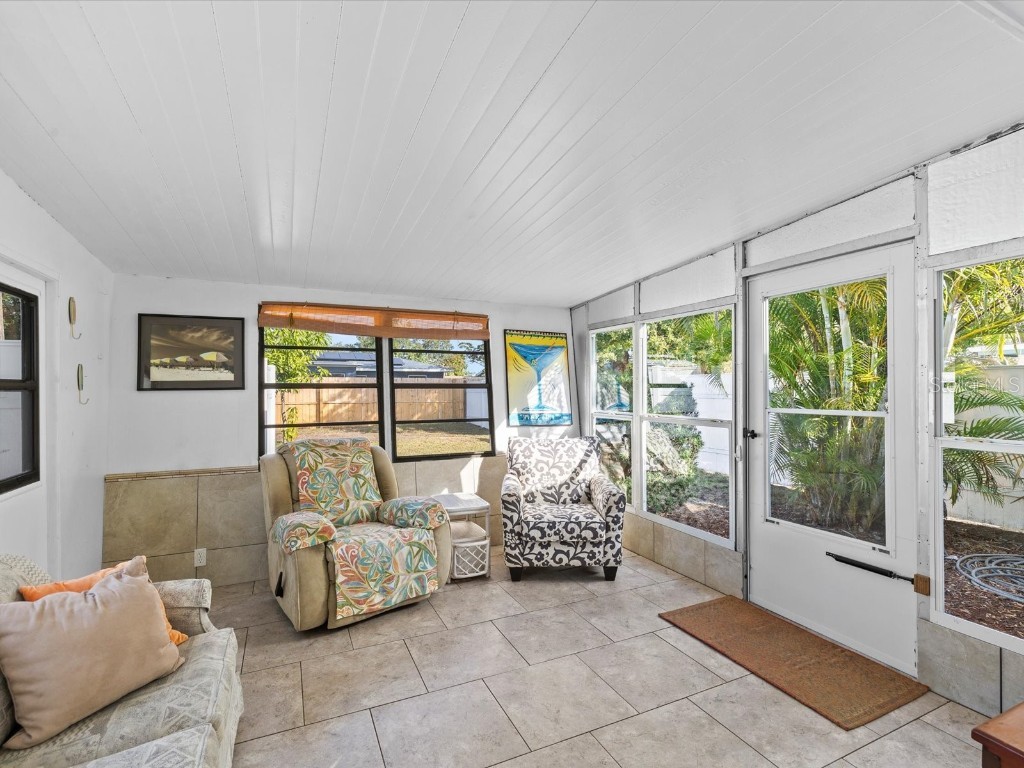 10819 86th Avenue Seminole FL 33772 TB8462258 image20