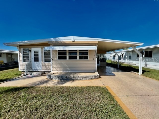 10819 Freedom Drive Port Richey FL 34668 W7861572 image1