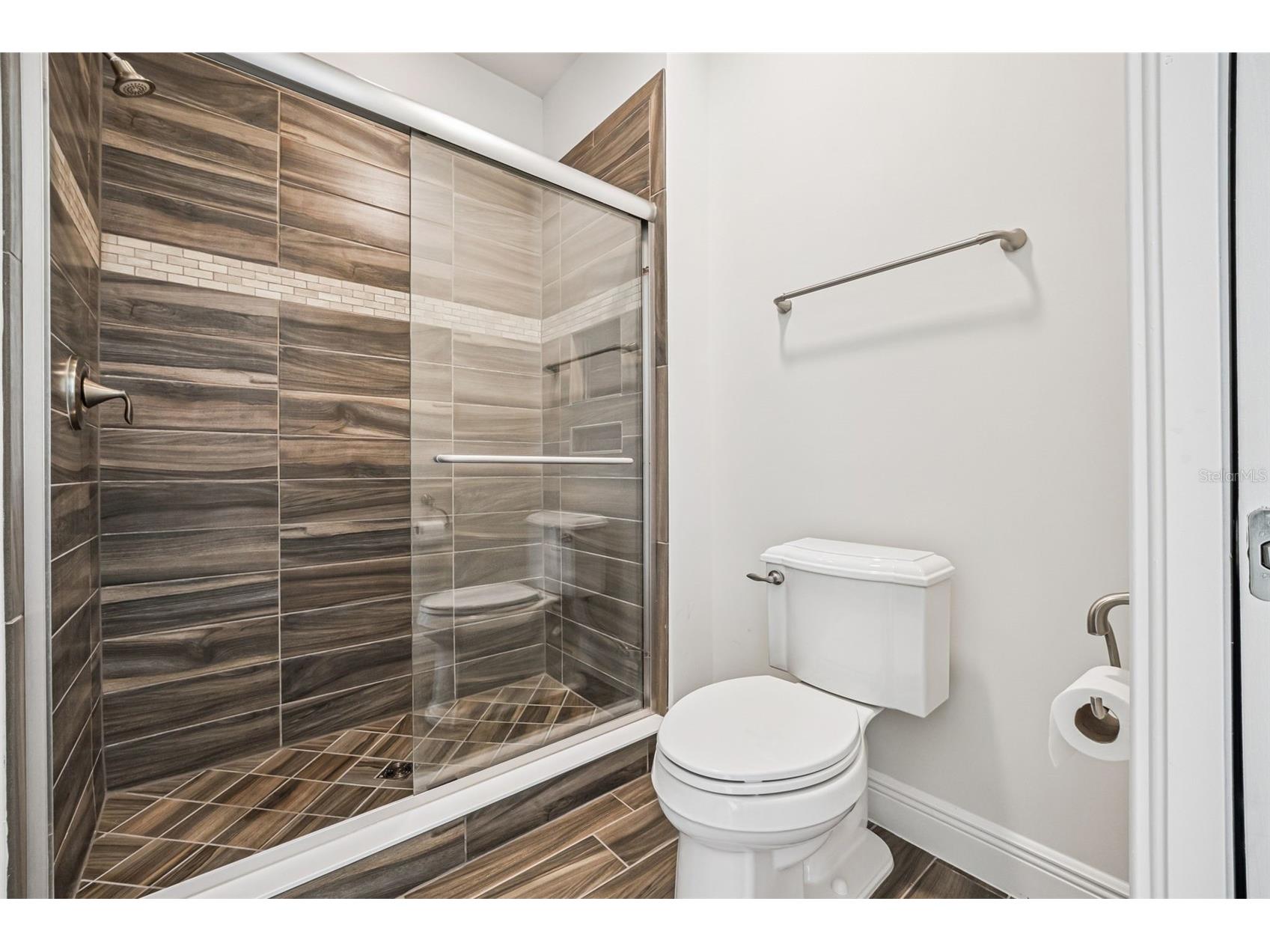 10819 Savona Way Orlando FL 32827 O6409718 image28