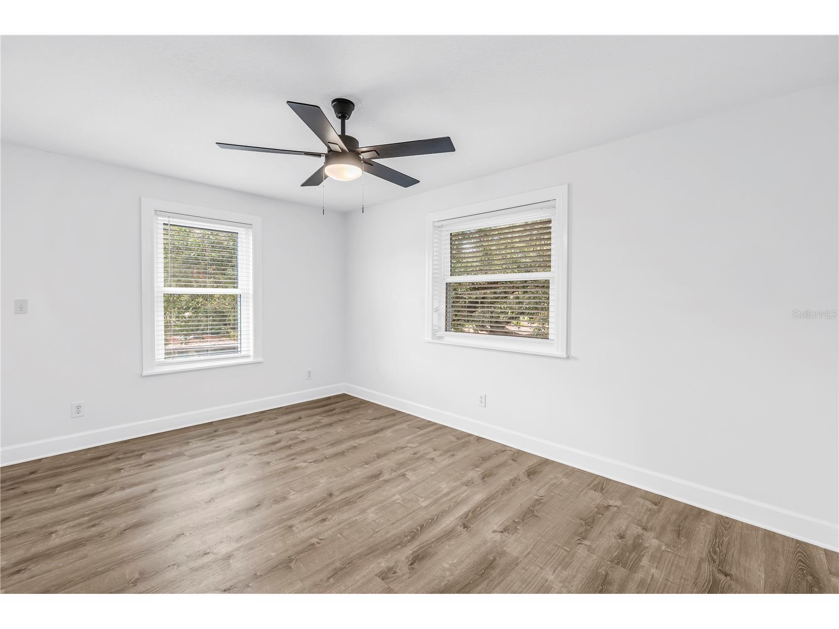 10819 Seminole Drive N Saint Petersburg FL 33708 TB8509289 image59
