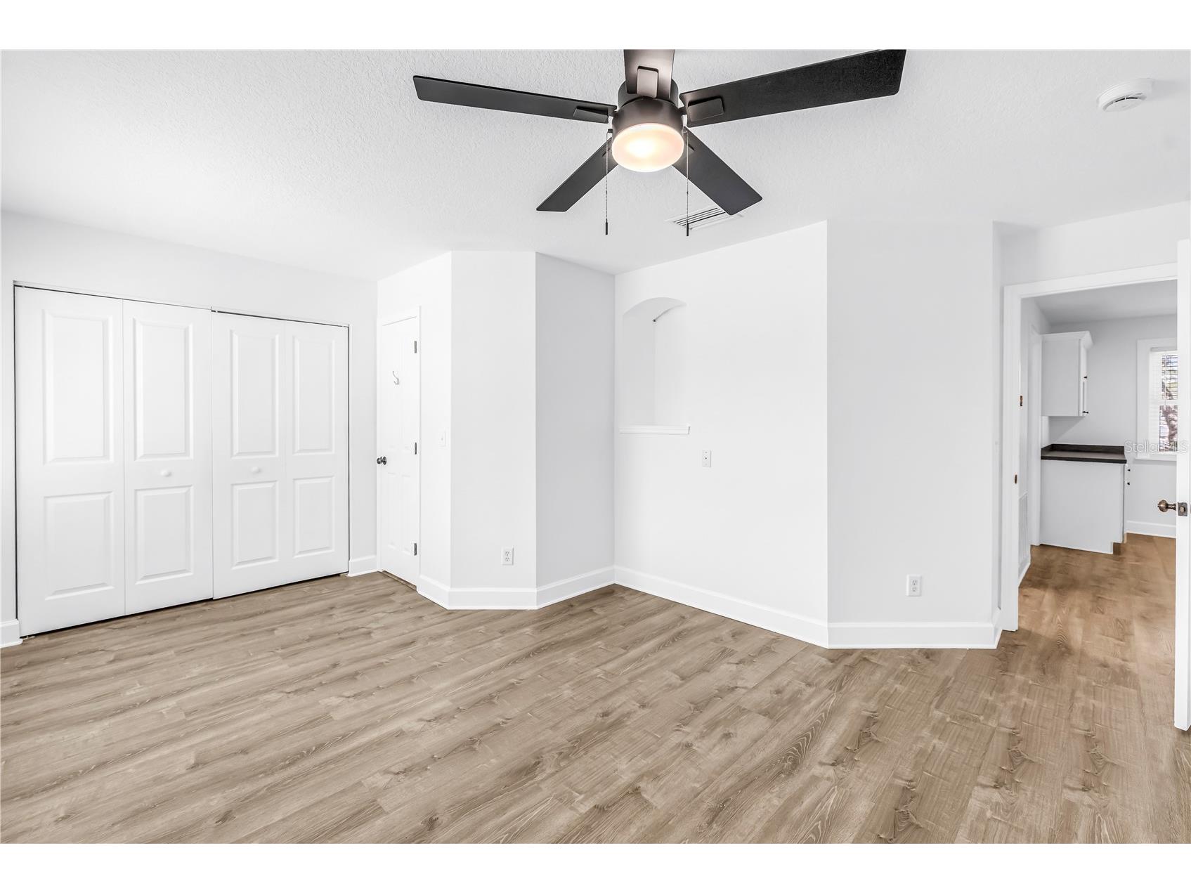 10819 Seminole Drive N Saint Petersburg FL 33708 TB8509289 image64