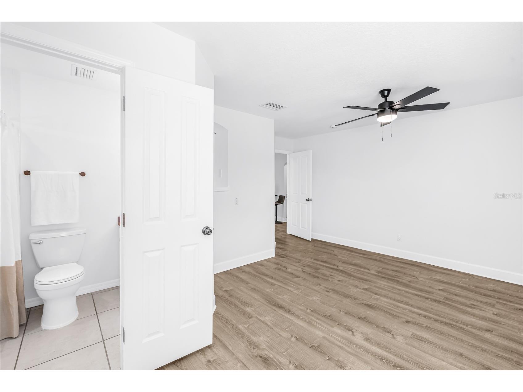 10819 Seminole Drive N Saint Petersburg FL 33708 TB8509289 image65