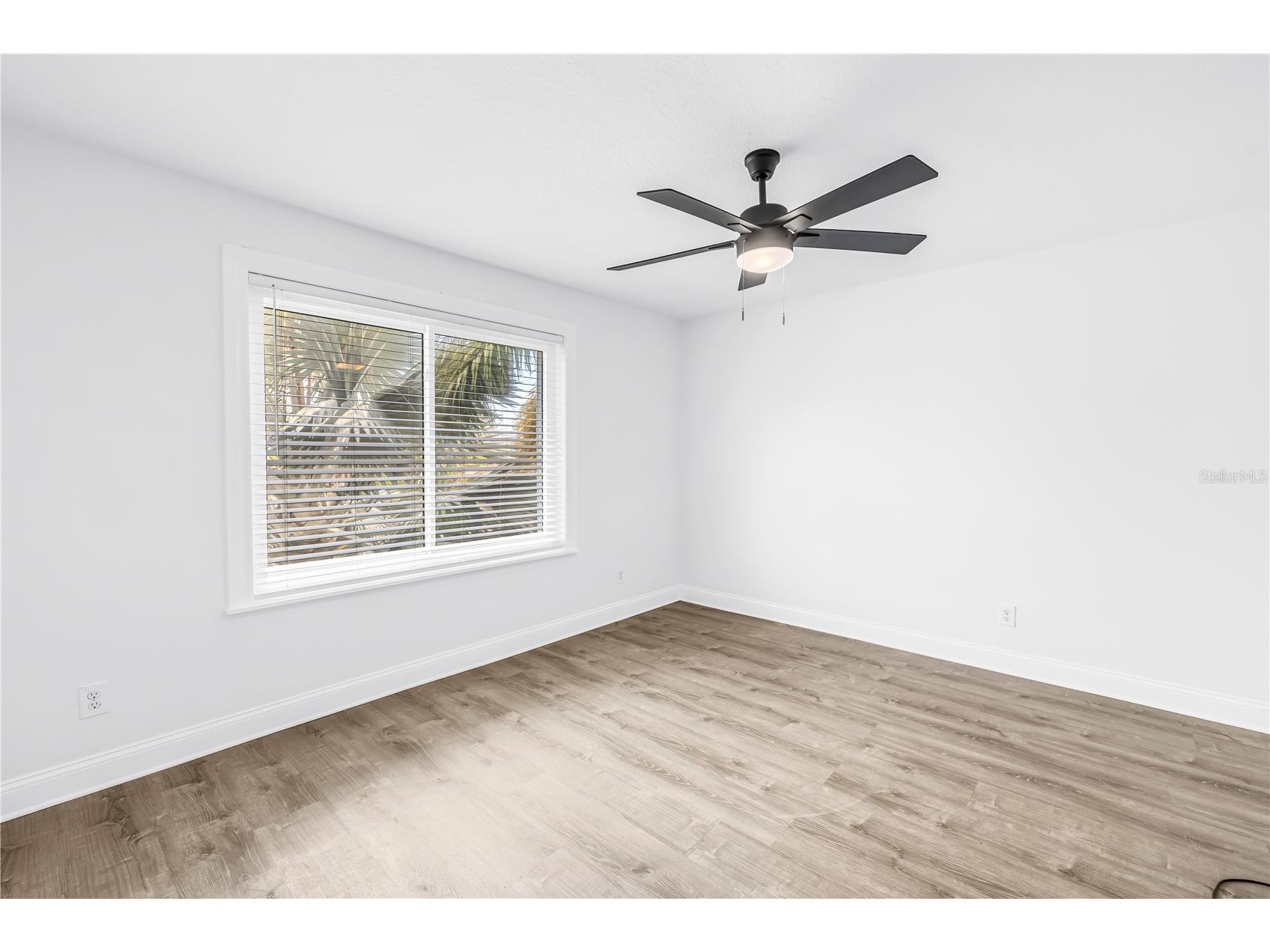 10819 Seminole Drive N Saint Petersburg FL 33708 TB8509289 image70