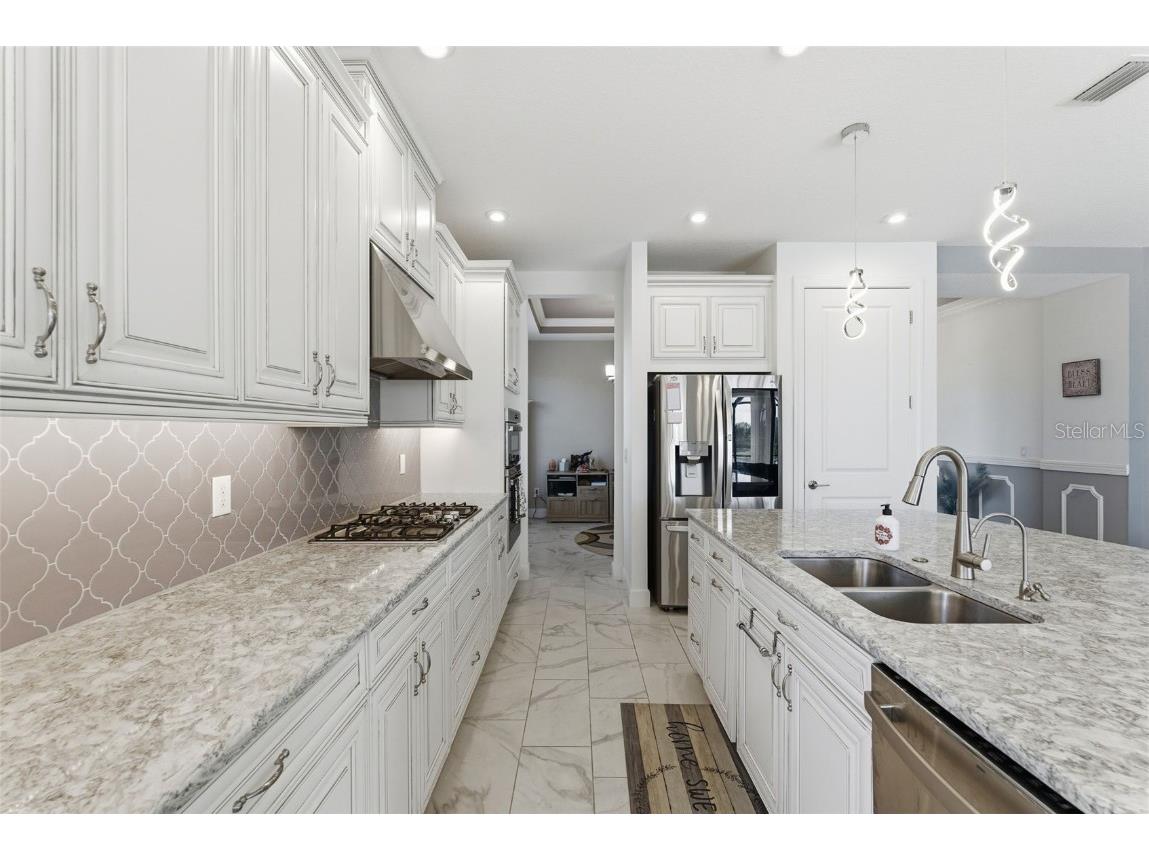 10819 Wicker Park Place Palmetto FL 34221 TB8439612 image18