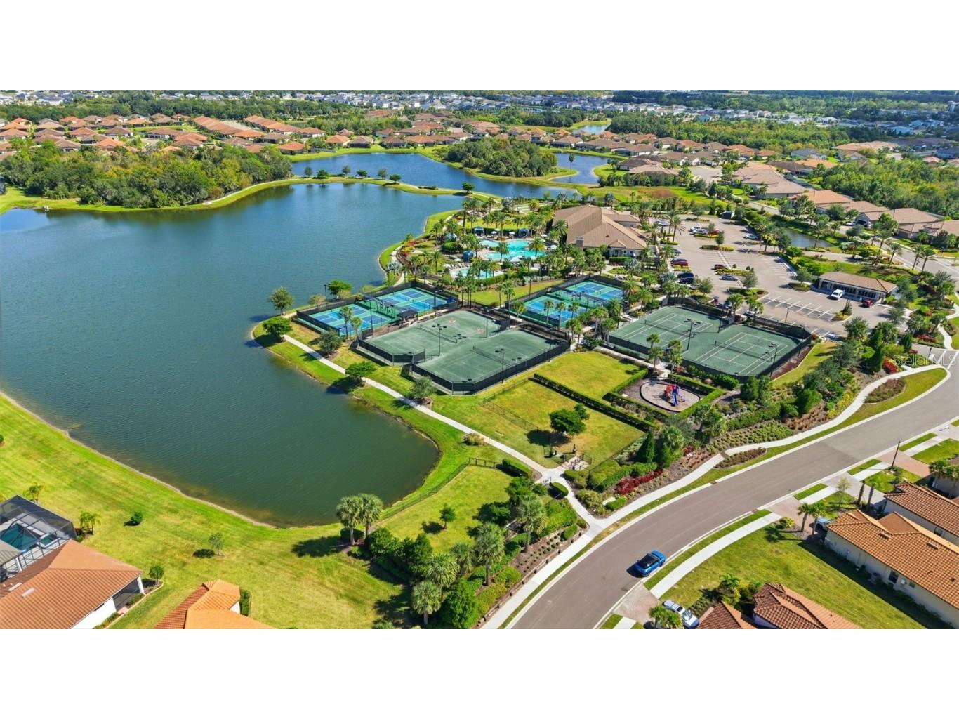 10819 Wicker Park Place Palmetto FL 34221 TB8439612 image44