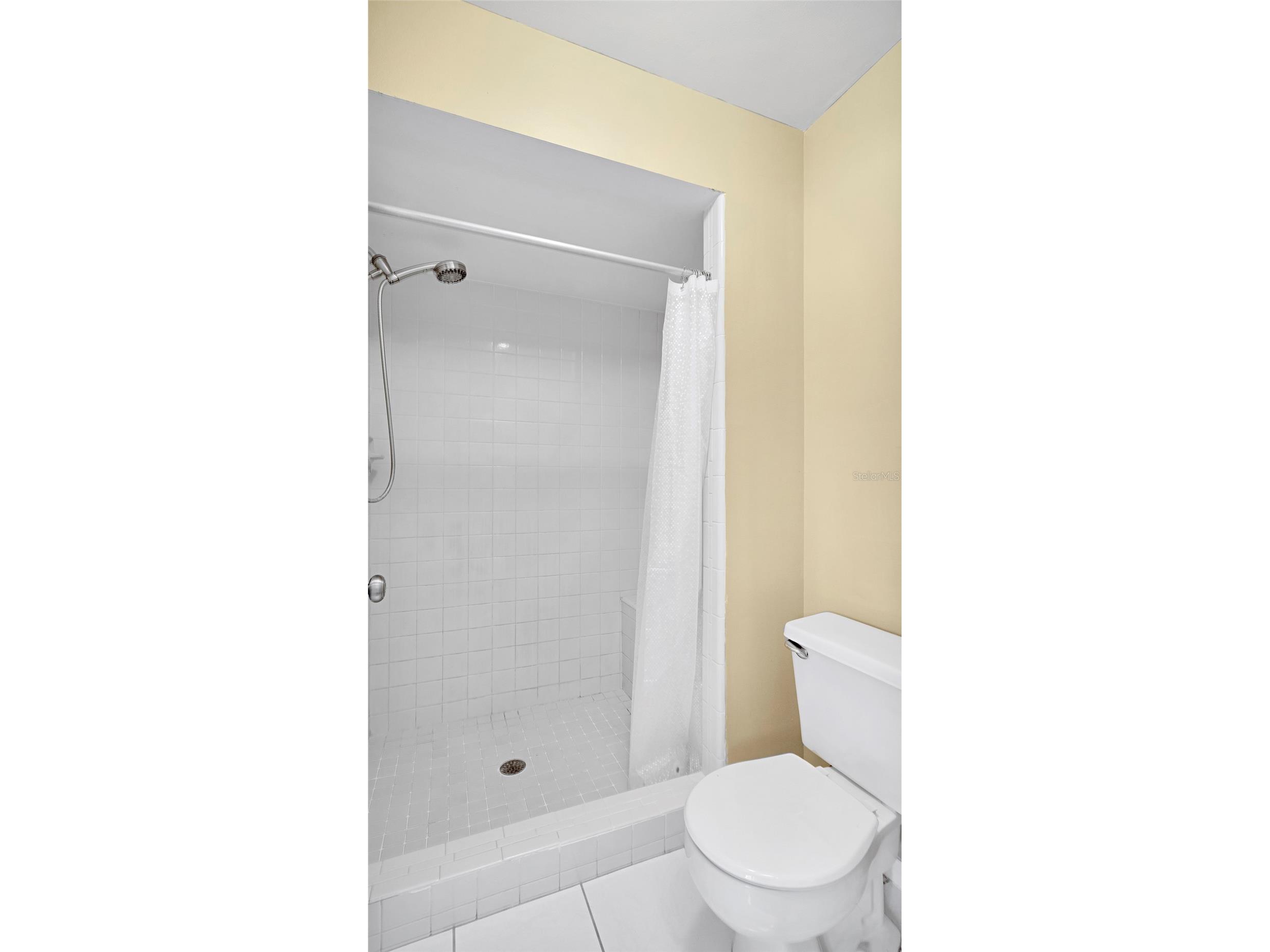1082 Covington Street Oviedo FL 32765 O6405963 image14