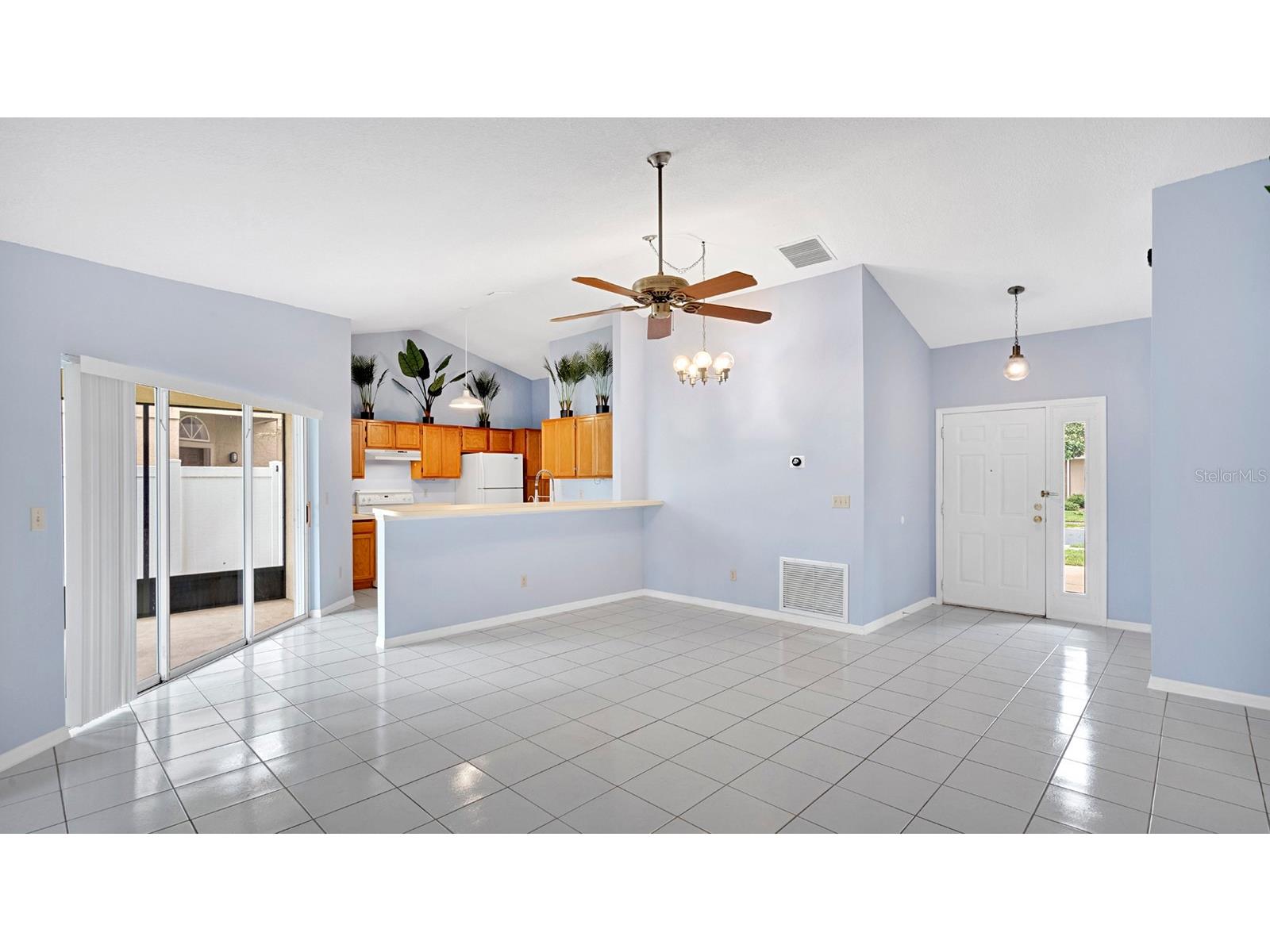 1082 Covington Street Oviedo FL 32765 O6405963 image3