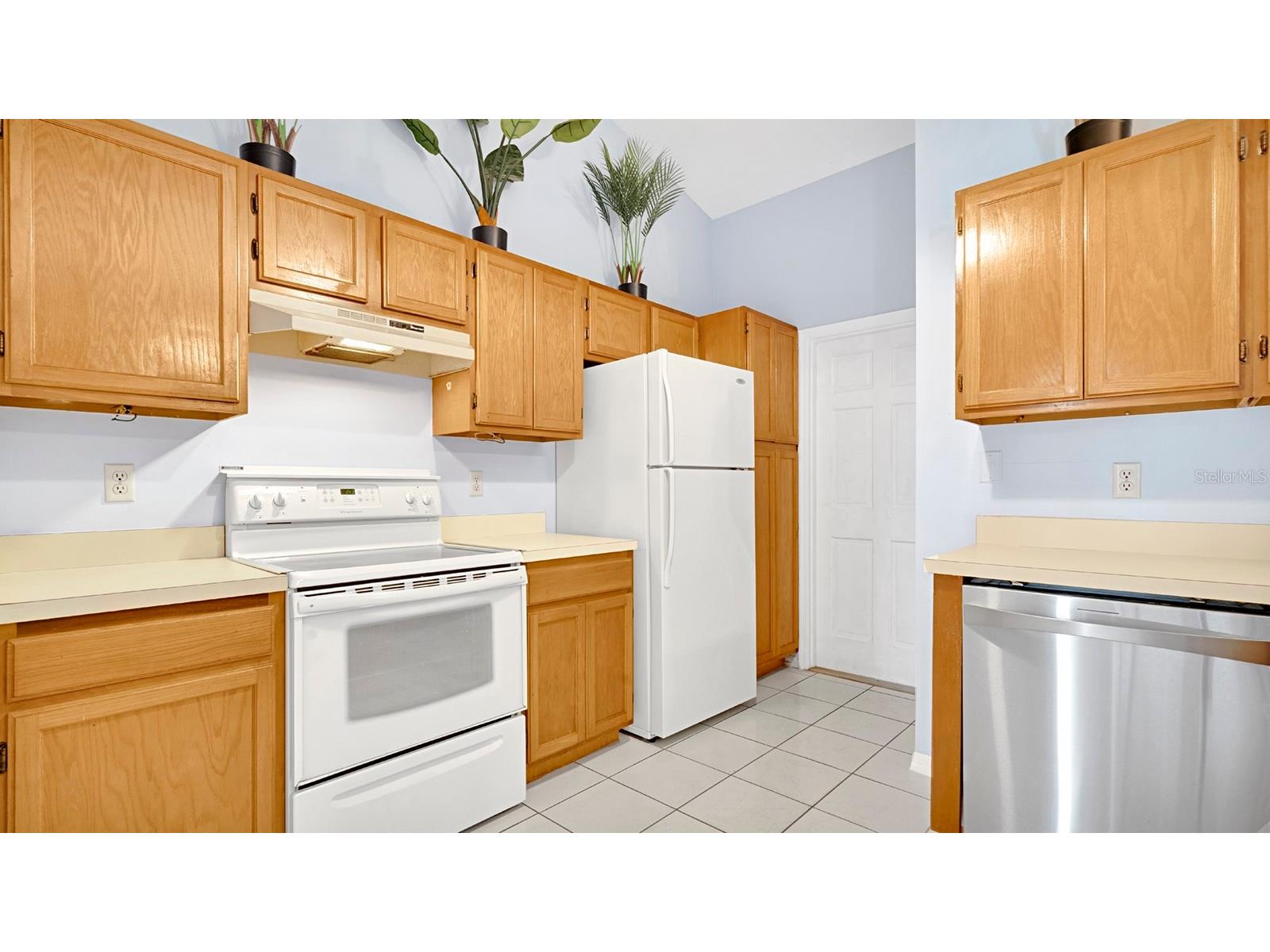 1082 Covington Street Oviedo FL 32765 O6405963 image8