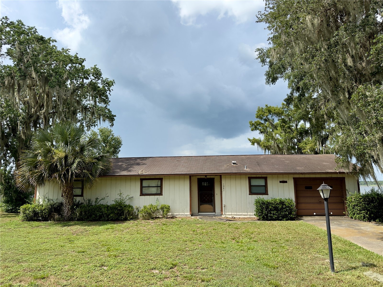 1082 Cr 457 Lake Panasoffkee FL 33538 - LAKE PANASOFFKEE G5114120 image1