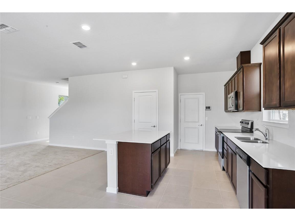 10822 Windswept Garden Way Tampa FL 33647 TB8446575 image10