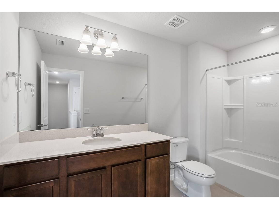 10822 Windswept Garden Way Tampa FL 33647 TB8446575 image17