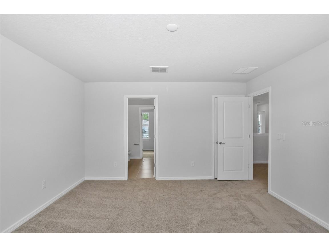 10822 Windswept Garden Way Tampa FL 33647 TB8446575 image18