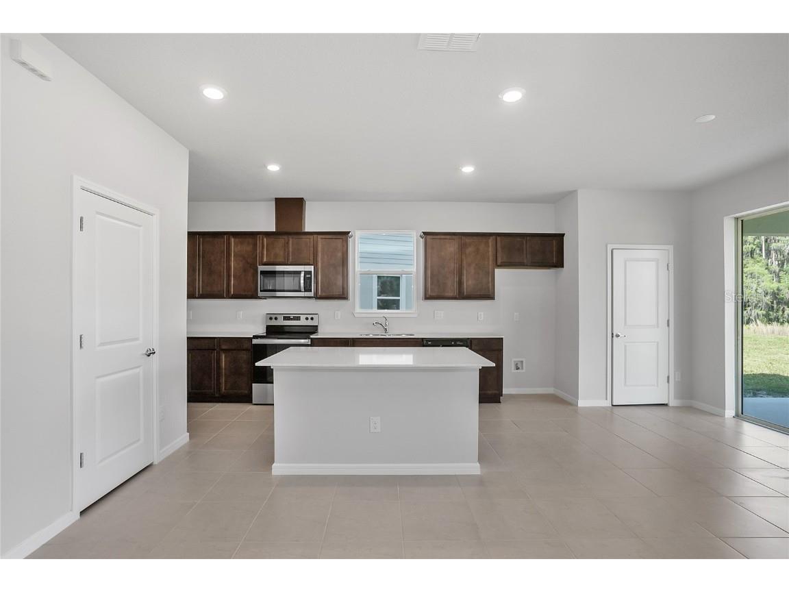 10822 Windswept Garden Way Tampa FL 33647 TB8446575 image5