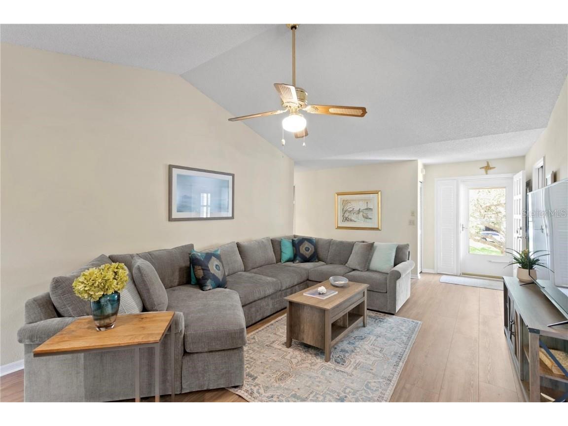 10823 Indian Hills Court #33 Seminole FL 33777 TB8446226 image4