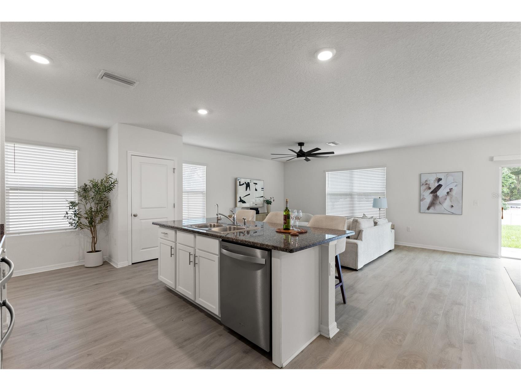 10823 Trailing Vine Drive Tampa FL 33610 TB8527750 image14