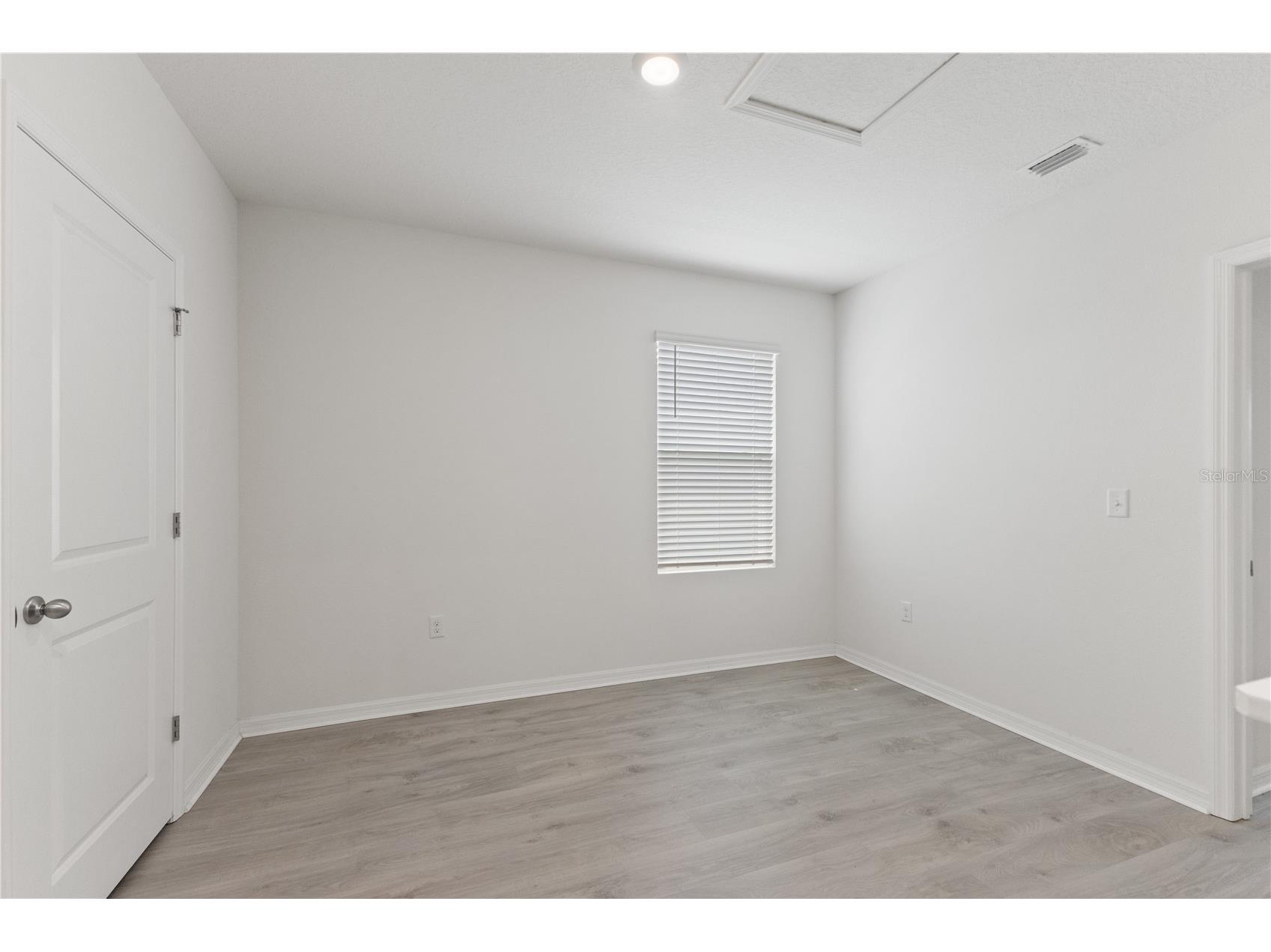 10823 Trailing Vine Drive Tampa FL 33610 TB8527750 image24