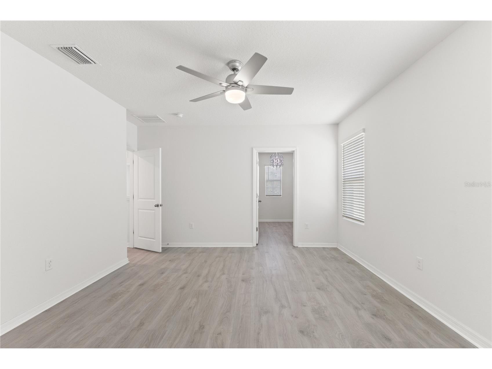 10823 Trailing Vine Drive Tampa FL 33610 TB8527750 image27