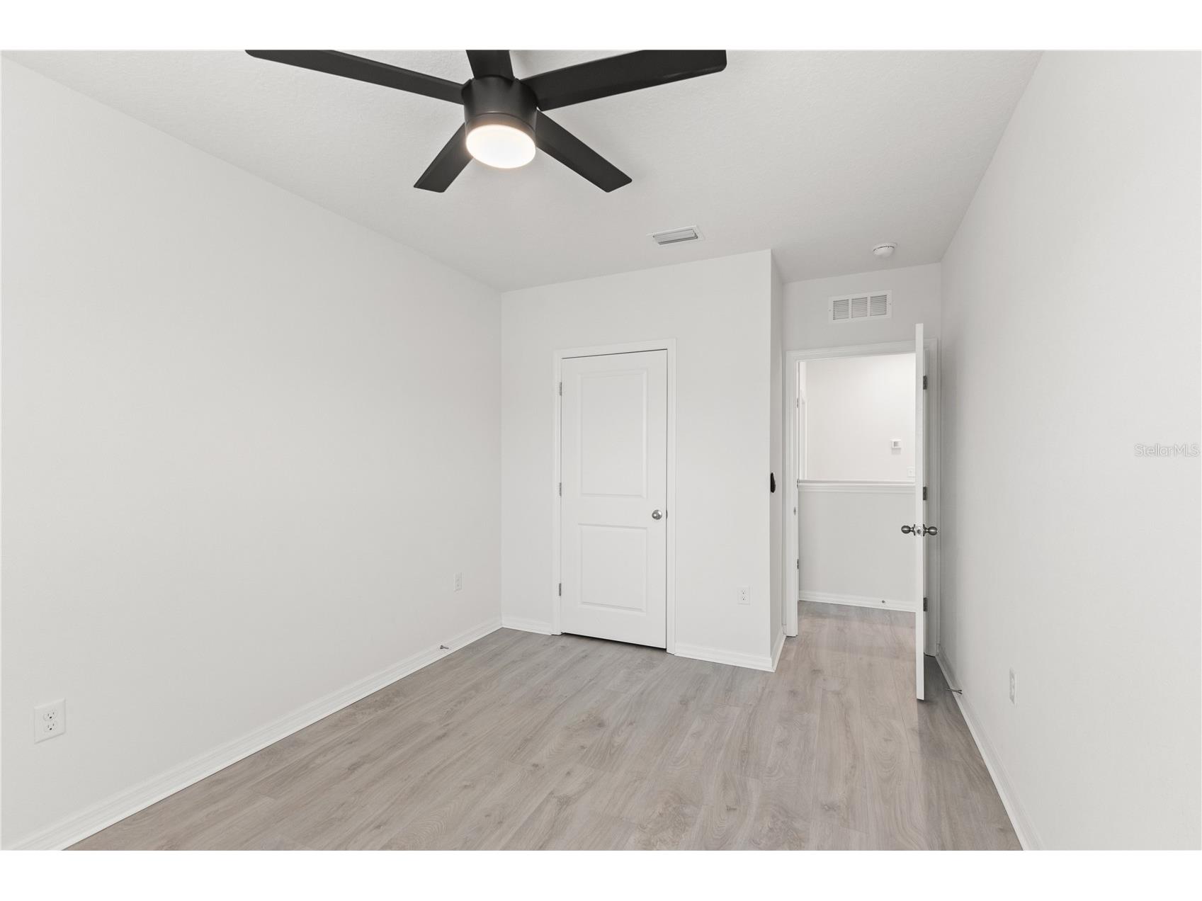 10823 Trailing Vine Drive Tampa FL 33610 TB8527750 image35