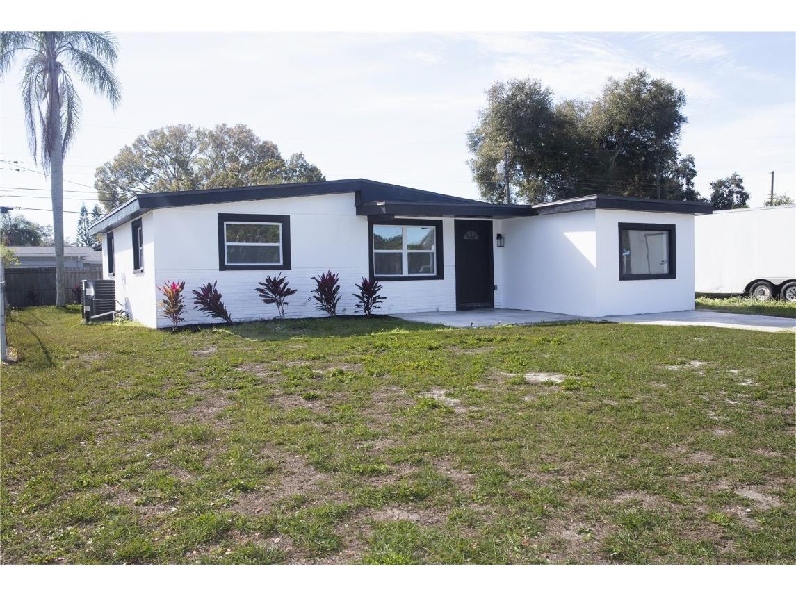10824 Valencia Avenue Seminole FL 33772 U8227977 image1