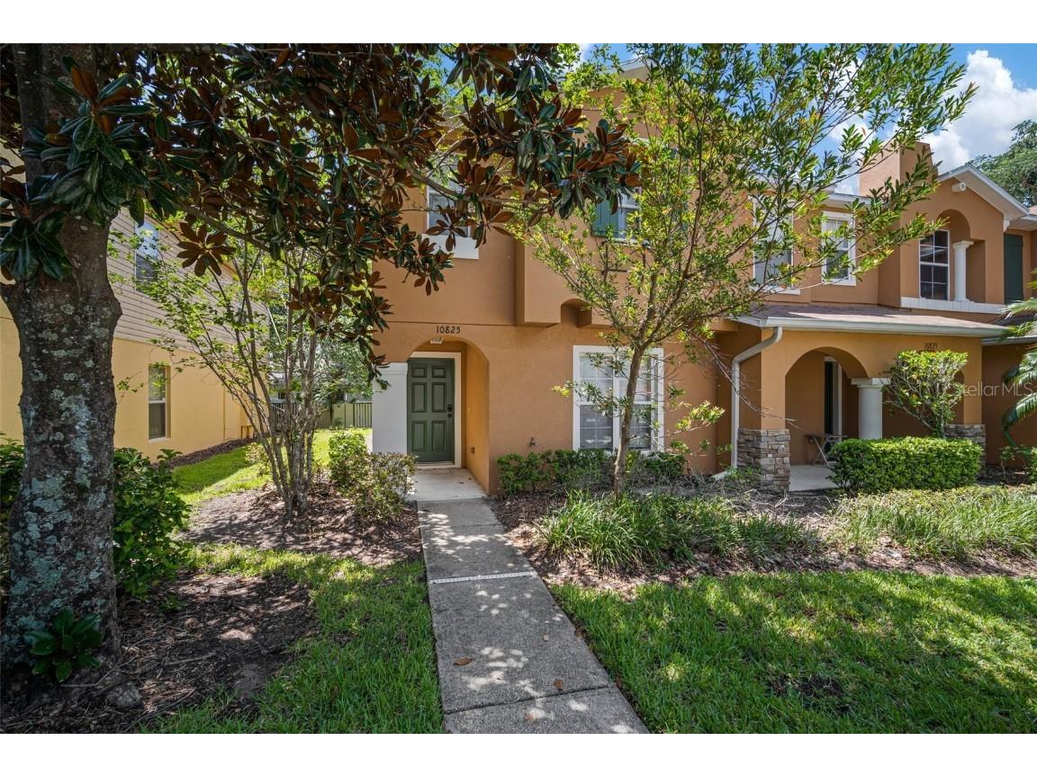 10825 Lake Saint Charles Boulevard Riverview FL 33578 T3456511 image1